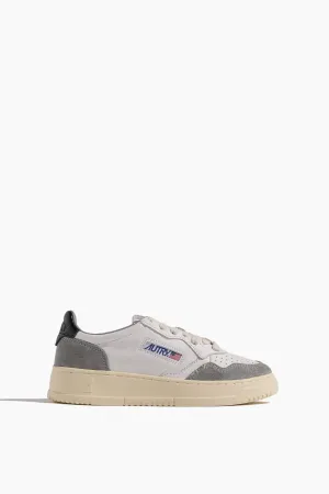 Medalist Low Women Sneaker in Grey/Black